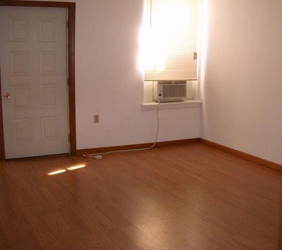 Photo - 793 Walnut St
