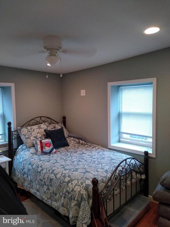 Photo - 2209 Carpenter St Unidad 3