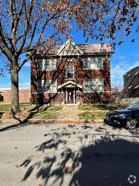 Building Photo - 4951 Botanical Ave Unit 1W Rental
