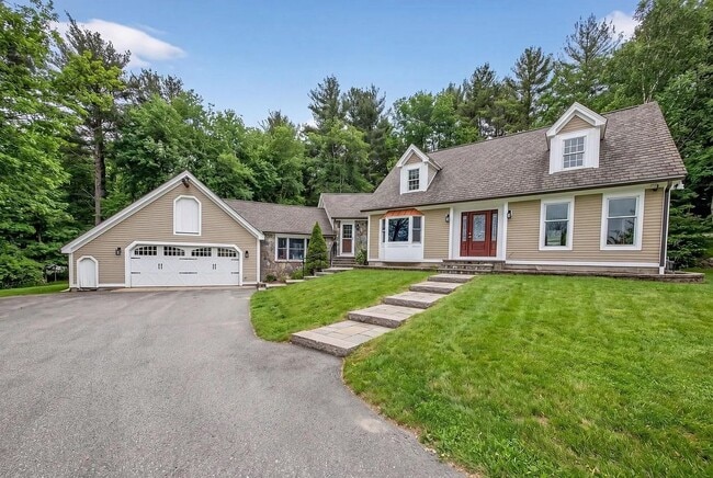 Photo - 166 Londonderry Rd