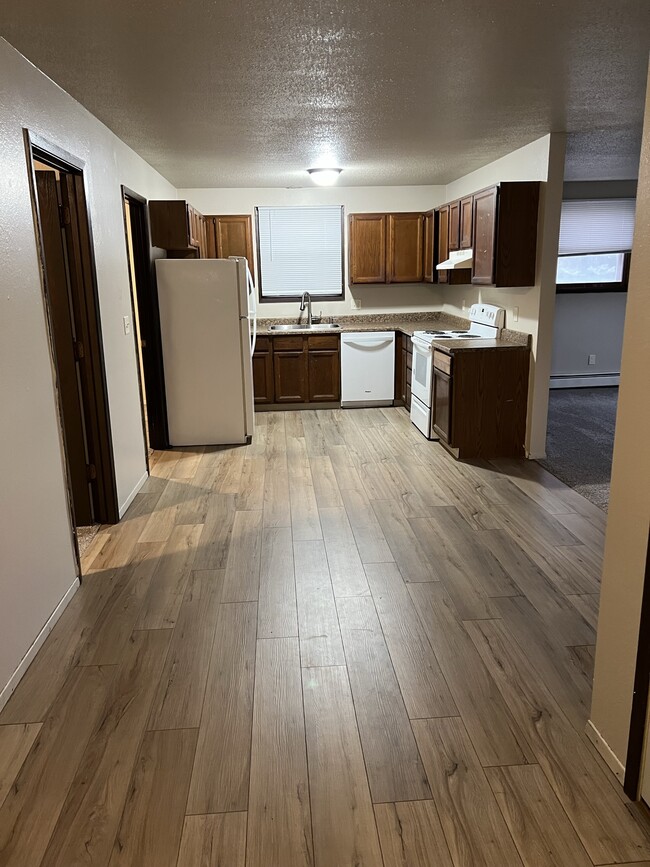 Photo - 116-120 N Cliff Ave