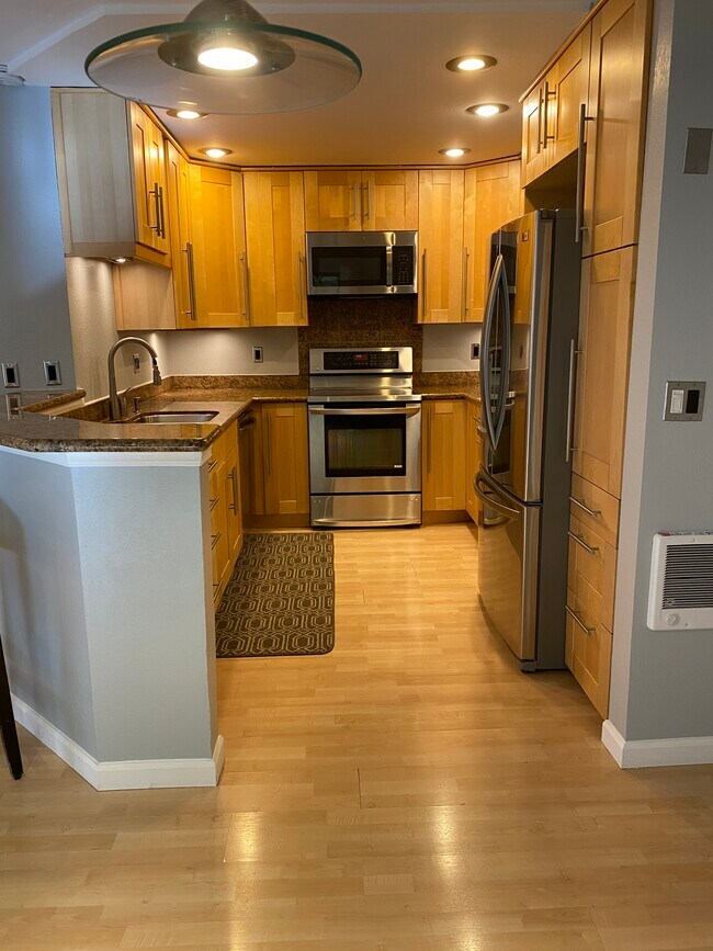 Photo - 1344 Bellevue Way NE Unit #1