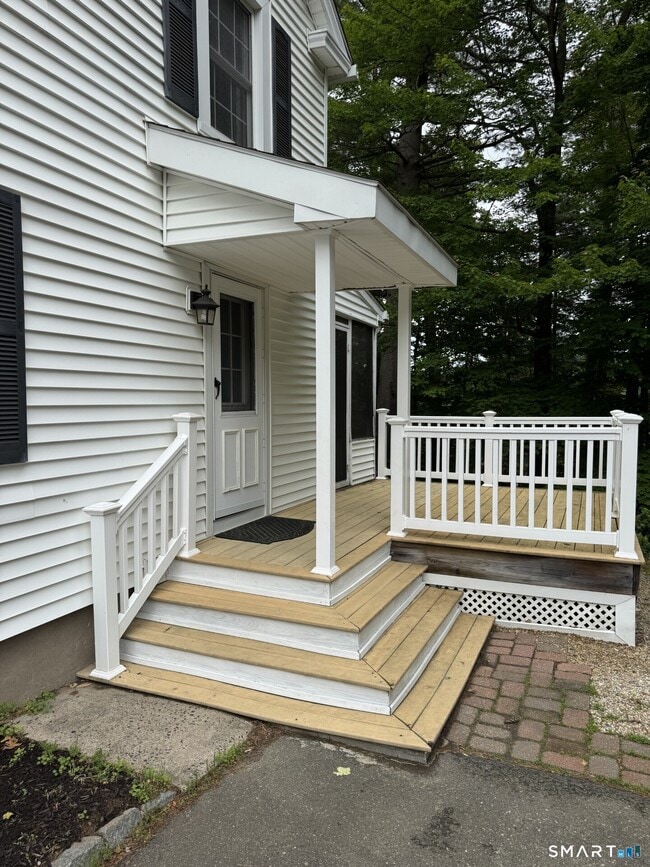Photo - 2 Stebbins Brook Ln