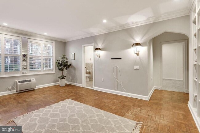Photo - 3051 Idaho Ave NW Unit 106