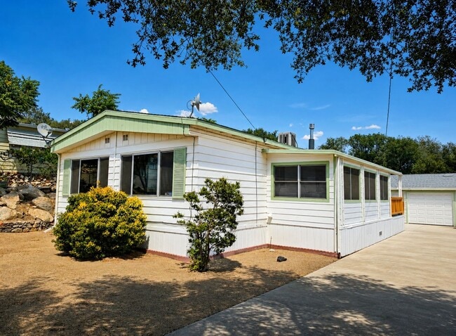 Photo - 36 Bristlecone Dr