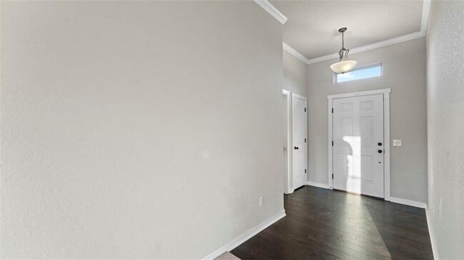 Photo - 3960 Deerhurst St