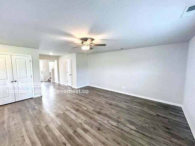 Photo - 3231 Quintana Dr