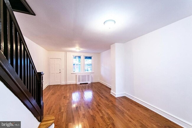 Photo - 2306 E Cambria St