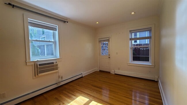 Photo - 955 JFK Blvd E Unidad 2