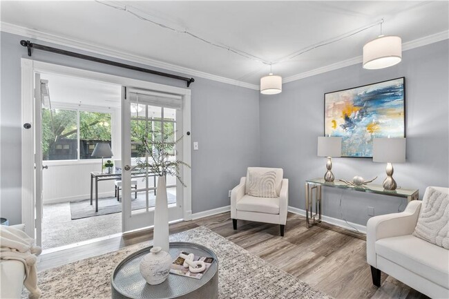 Building Photo - 80 Montre Square NW Rental