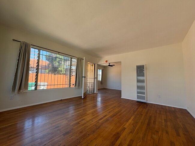 Photo - 2627 Madison Ave