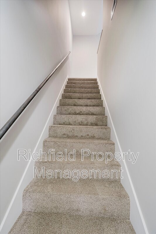 Photo - 821 Orange St