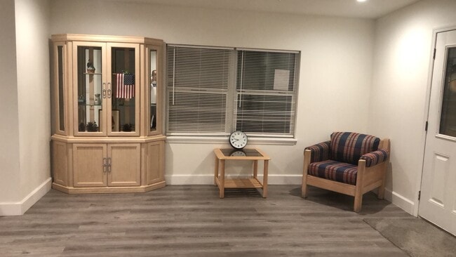 Photo - 3047 Herold Dr