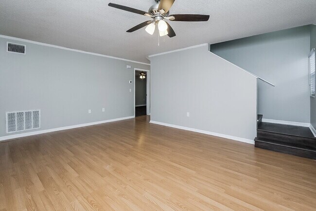 Photo - 2447 Sagemont Dr