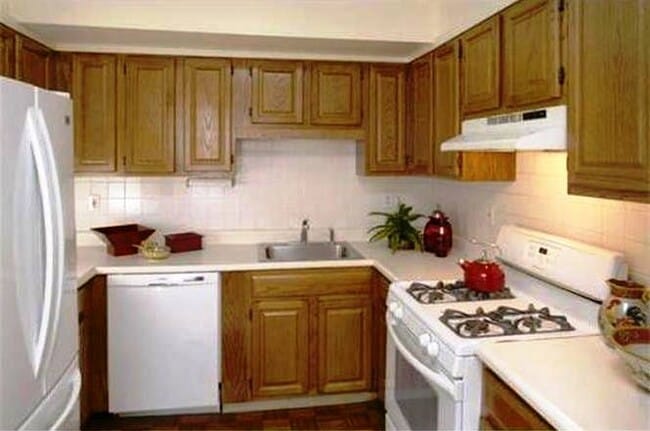 Building Photo - 12 Prince St Unit B2