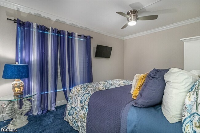 Photo - 7430 Lake Breeze Dr Unit 403