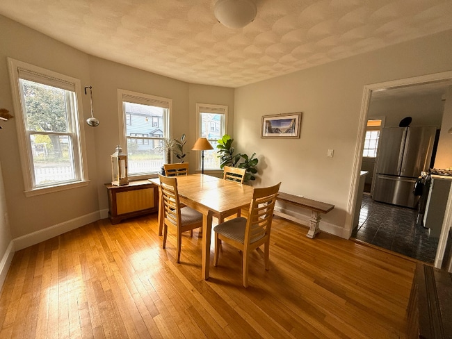 Photo - 37 Lindale Ave Unit 37 Lindale Ave