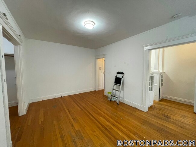 Photo - 170 Maple St Unidad 110