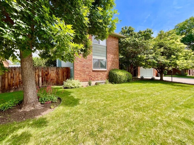Photo - Spacious 4 bed/ 3 bath Two Story Home with Finished Basement - Lawn and Garden Care Included, New...