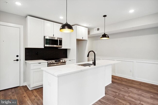 Photo - 3519 Hamilton St Unidad 3