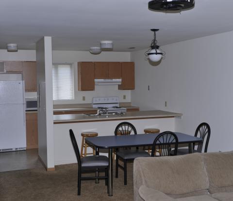 Photo - 302 S Busey Ave