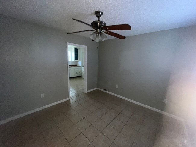 Photo - 3025-3027Lauss Unidad 3027