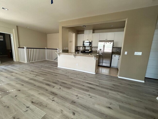 Photo - 43061 Calle Cristal