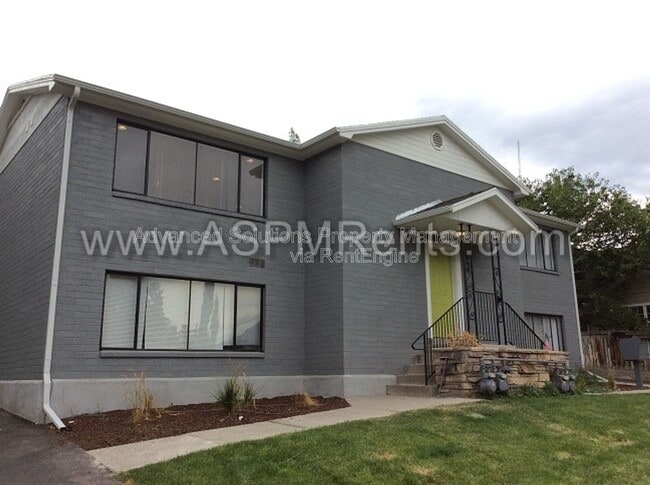 Photo - 619 E 5th Ave Unit 3