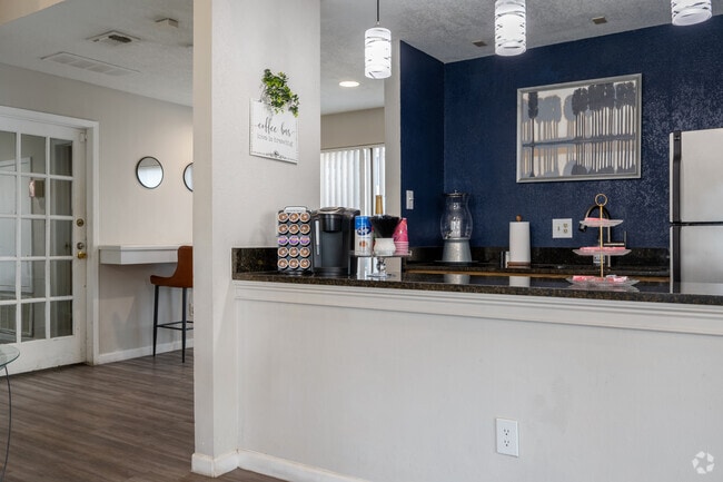 Photo - Cricket Hollow Apartments