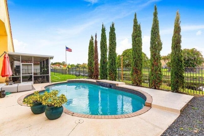 Photo - 9507 Lake Serena Dr