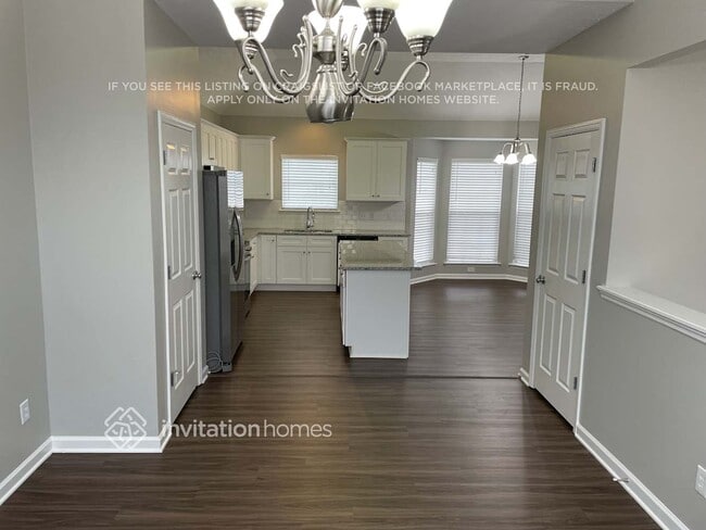 Photo - 6996 Calderwood Dr