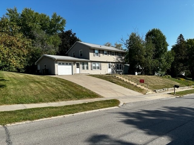 Building Photo - 610 Greenwood Dr Rental