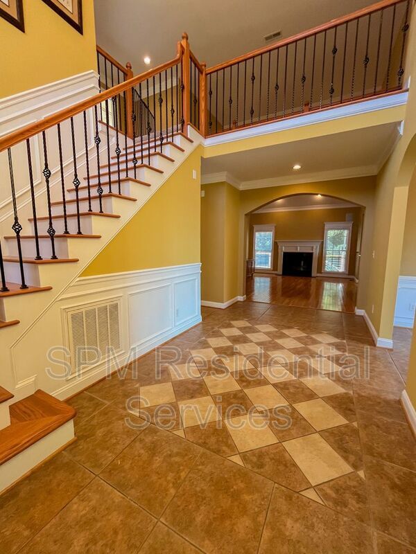Photo - 726 Wine Cellar Cir