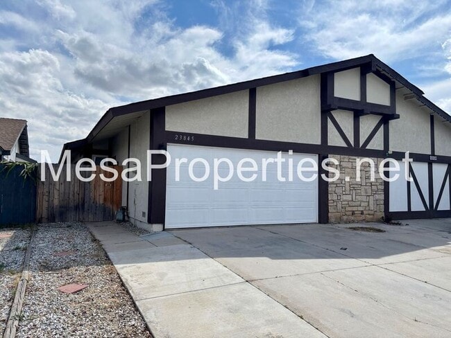 Building Photo - 23845 Betts Pl