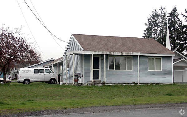 Photo - Tower Court Apartments