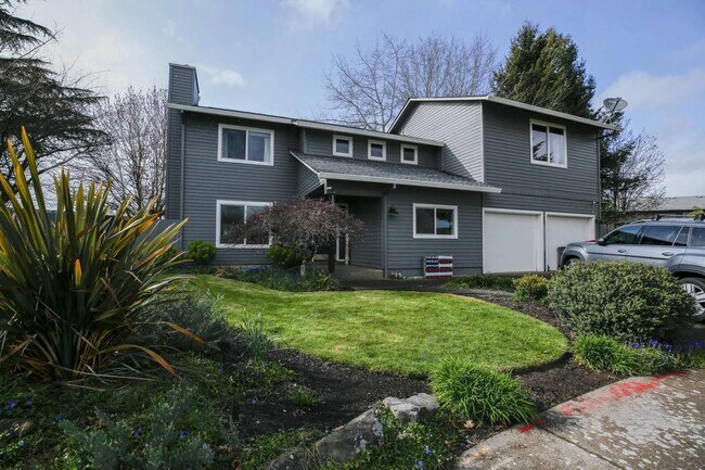 Building Photo - 1555 SW Gilson Ct Rental