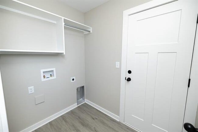 Photo - 5044-5044 S Sycamore St Unit 5042 S. Sycamore Ct.