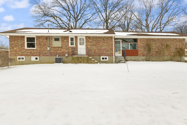 Photo - 1319 Chambers Rd