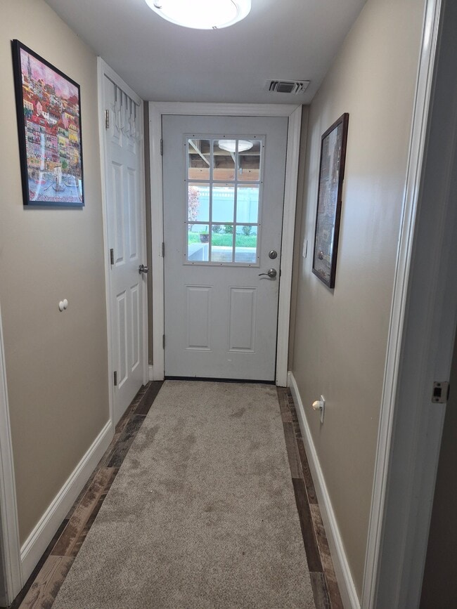 Photo - 11 Oakwood Terrace
