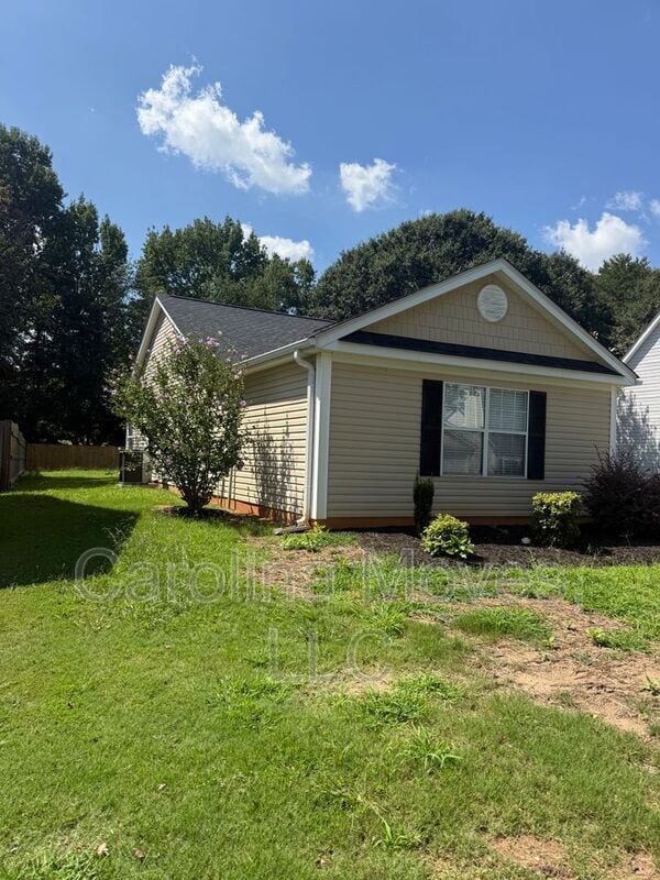 Photo - 210 Morell Dr