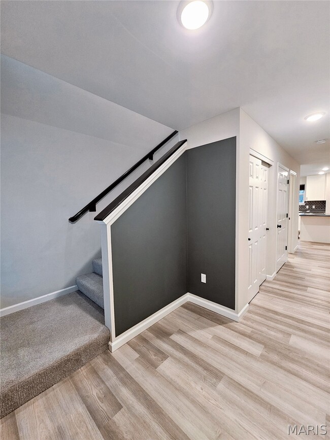 Photo - 367 Newbridge Wy