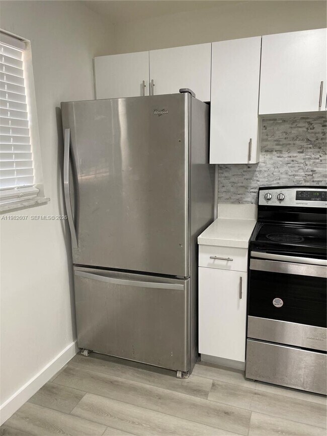 Photo - 365 NE 125th St Unit 409