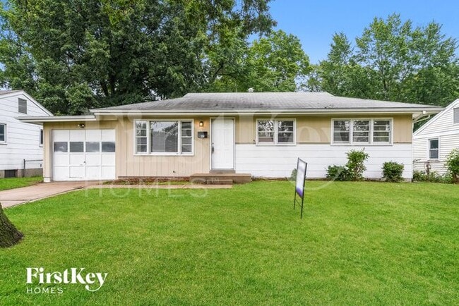 Photo - 665 Mark Twain Dr