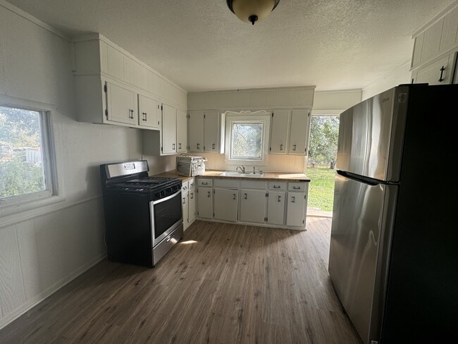 Photo - 1002 E Pearl St