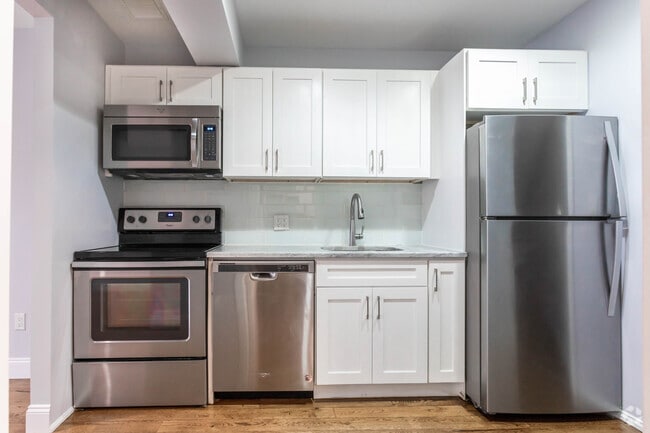 KITCHEN STUDIO