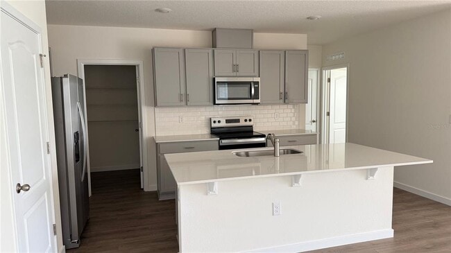 Photo - 2046 Walnut Crk Dr