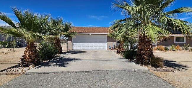 74242 Pinon Dr