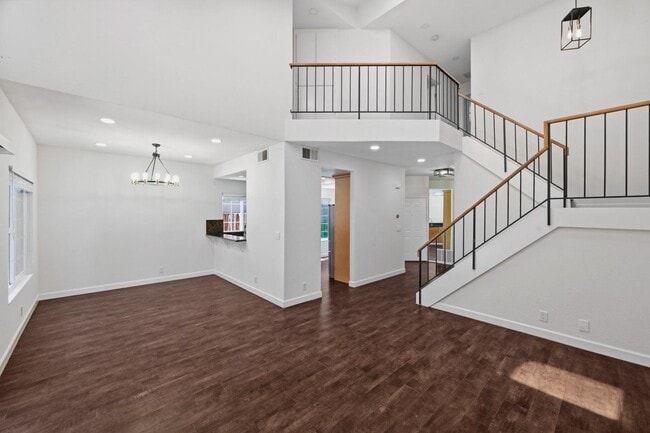 Photo - 1286 Crestpoint Dr
