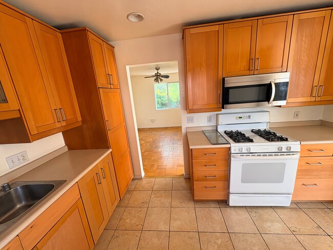 Photo - 6052 Horton Dr