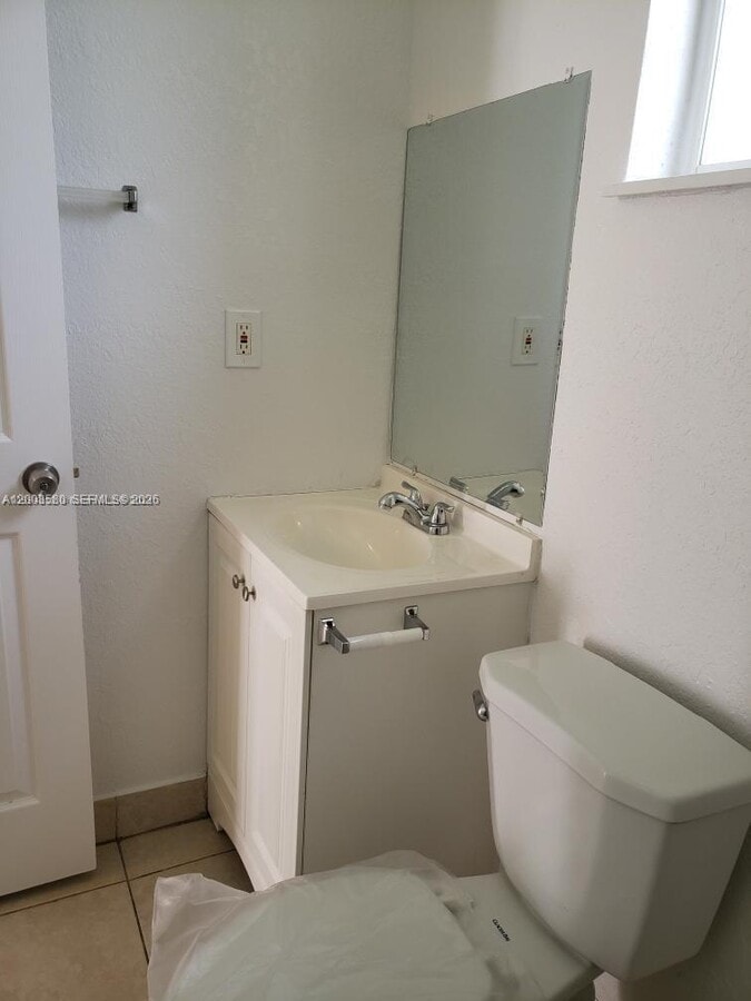 Photo - 2929 NW 88th St Unit 4